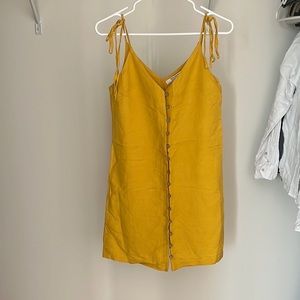 Linen dress with bottoms and shoulder ties!